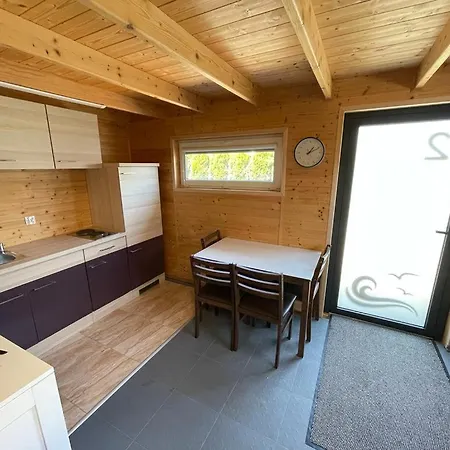 Hébergement de vacances Lilly 5 Stars