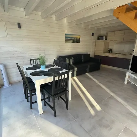 Lilly 5 Stars * Grzybowo (West Pomeranian)